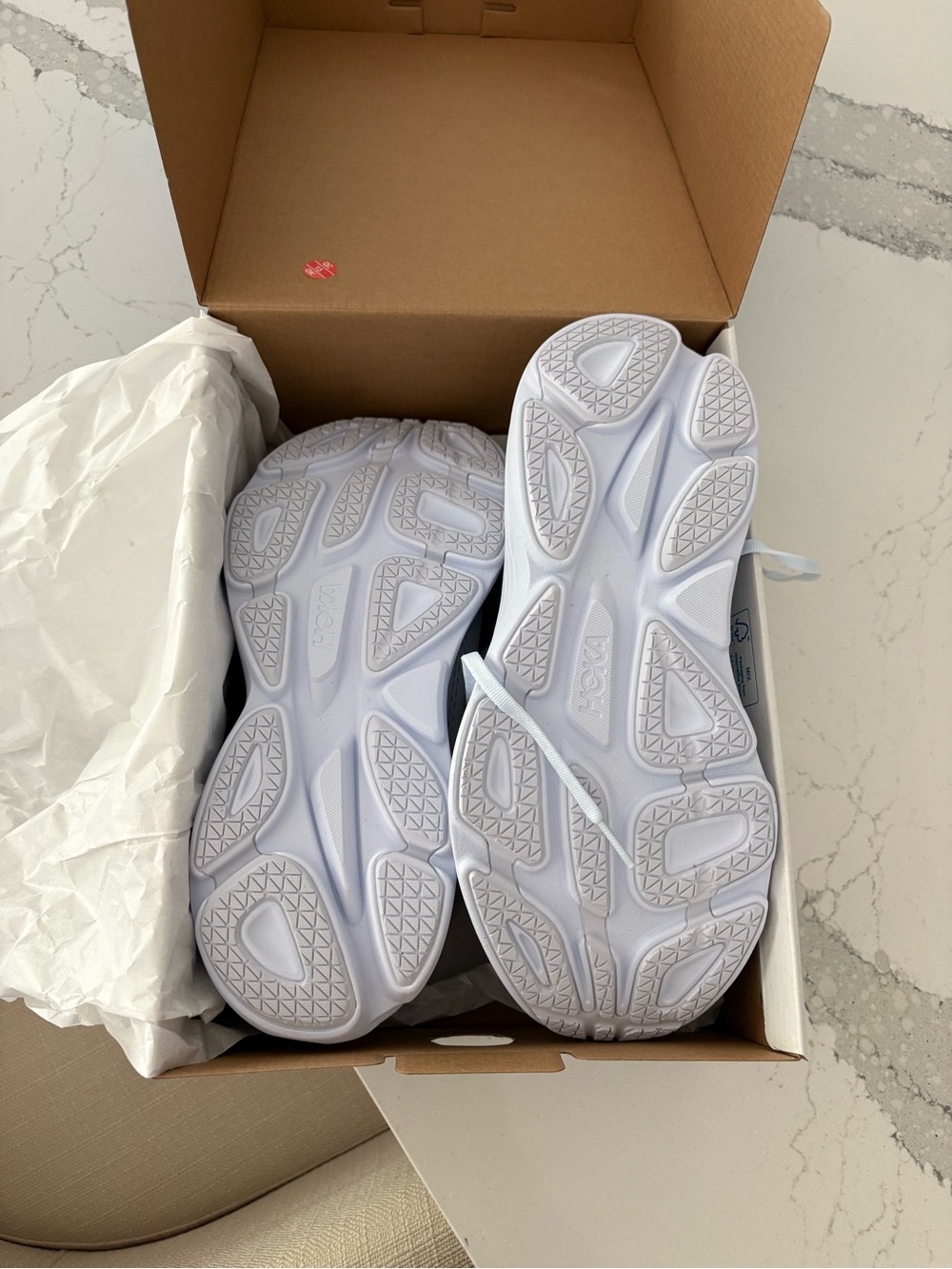 Hoka One One White W Clifton 9 Women's Running Shoes - Picture 3 of 4